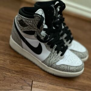 Jordan 1 4y. 9/10 great condition